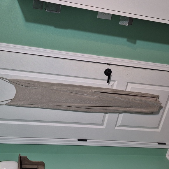 Elegant Beige Spaghetti Strap Prom Dress‎ - Picture 2 of 5